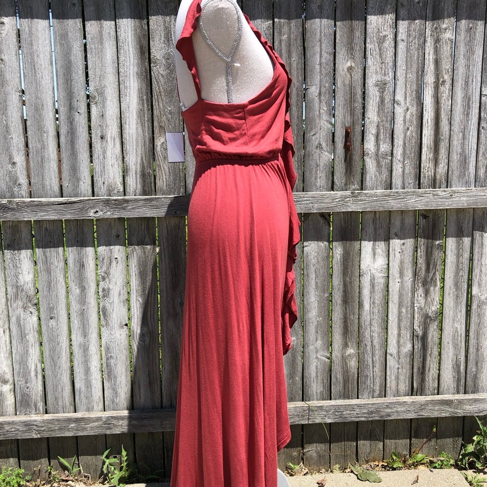 The Vanity Room Ruffled High-Low Maxi Dress - Picture 4 of 5
